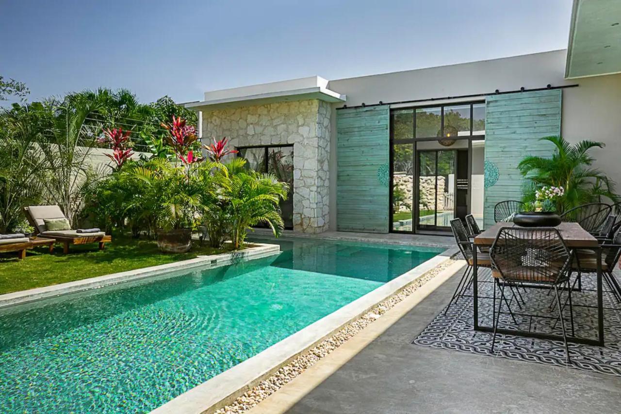 툴룸 Casa Lou, Large House And Pool, Beach Club Access 빌라 외부 사진