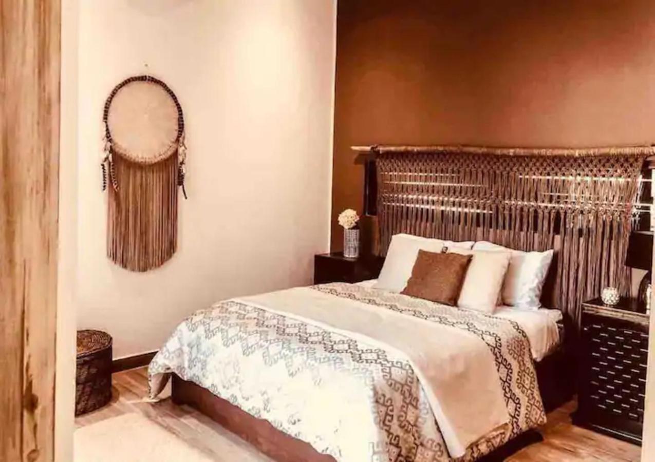 툴룸 Casa Lou, Large House And Pool, Beach Club Access 빌라 외부 사진